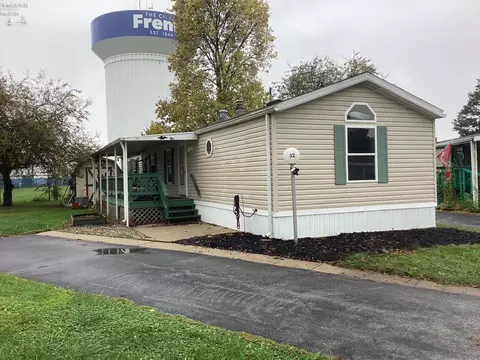 1730 Port Clinton Rd #32, Fremont, OH 43420