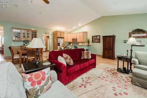 Living - 23 Eagle View Dr, Monroeville, OH 44847 photo 1 of 1
