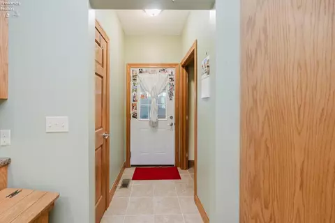Entry Way - 23 Eagle View Dr, Monroeville, OH 44847 photo 5 of 5