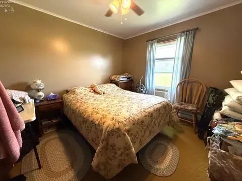 Bedroom - 643 Holiday Dr, Willard, OH 44890 photo 3 of 4