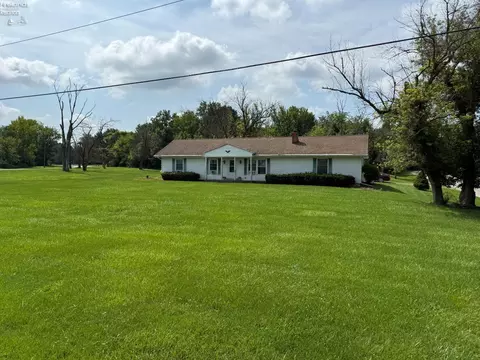 Other - 643 Holiday Dr, Willard, OH 44890 photo 3 of 8