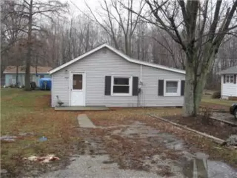 6 West Ave, Willard, OH 44890 photo 1