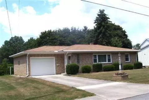 160 Mohawk St, Tiffin, OH 44883 photo 1
