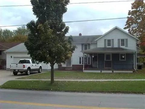 198 Monroe St, Monroeville, OH 44847 photo 1
