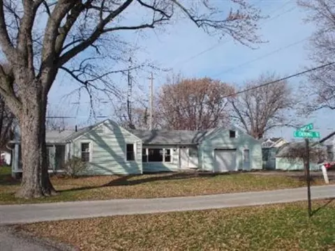 137 E Cherokee Trl, Sandusky, OH 44870 photo 1