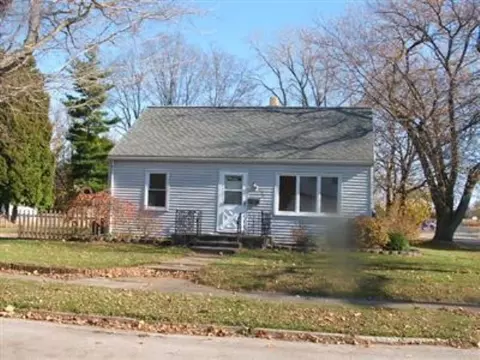 204 Brinker St, Bellevue, OH 44811 photo 1