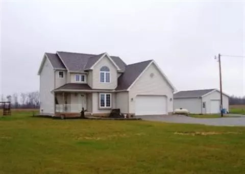 3589 Walnut Rd, Willard, OH 44890 photo 1