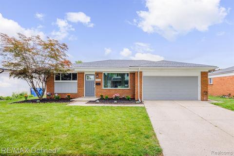 29530 Walker Dr, Warren, MI 48092 photo 1