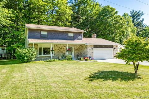 6166 Frith, St. Clair, MI 48079 photo 1
