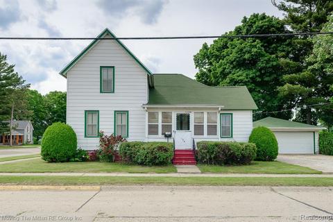 164 3rd St, Belleville, MI 48111 photo 1
