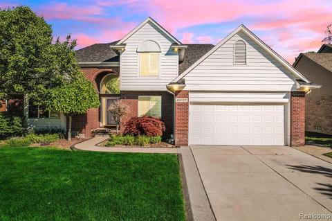 48207 Lamplighter Trl, Macomb, MI 48044 photo 1
