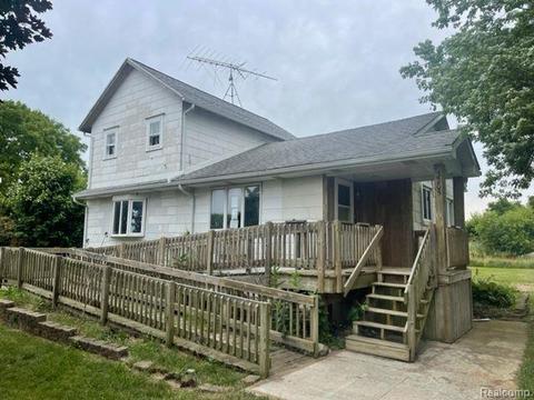 3205 E Howell Rd, Webberville, MI 48892 photo 1