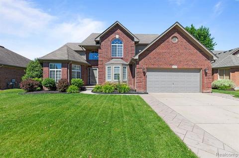 50339 August Dr, Macomb, MI 48044 photo 1