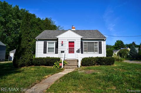 3817 Circle Dr, Flint, MI 48507 photo 1