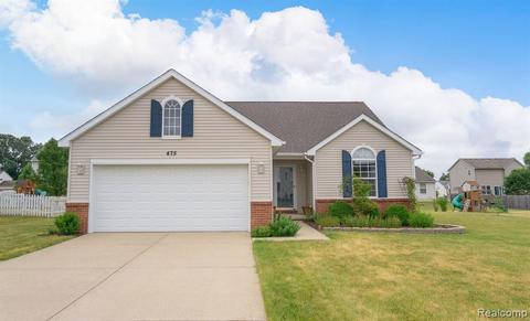 475 Haystack Dr, Linden, MI 48451 photo 1