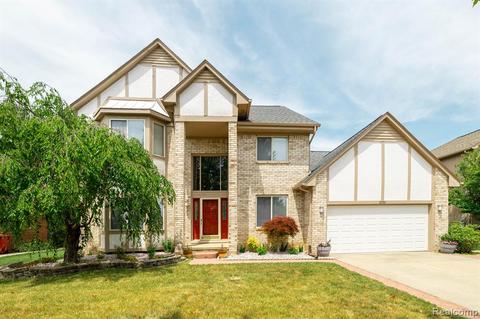 15751 Howard Dr, Macomb, MI 48042 photo 1