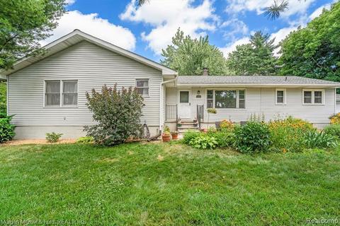 6456 Paramus, Clarkston, MI 48346 photo 1