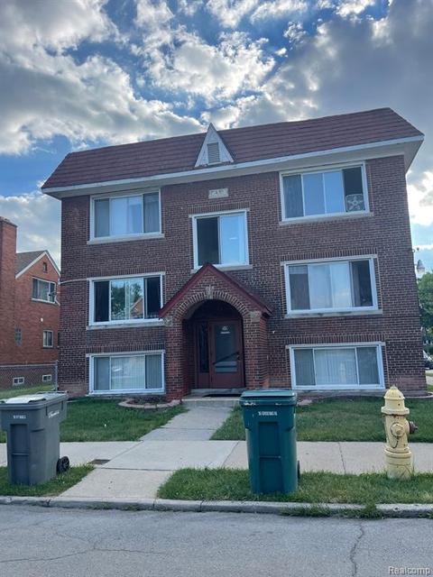 5745 Middlesex St, Dearborn, MI 48126 photo 1