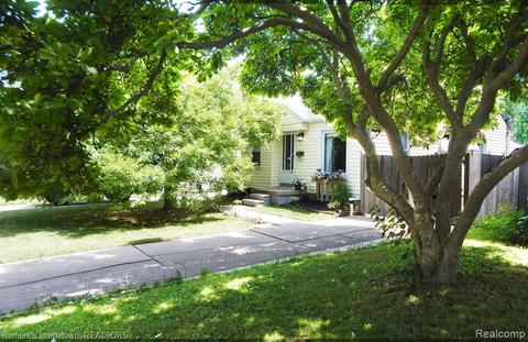 3941 Niagara St, Wayne, MI 48184 photo 1