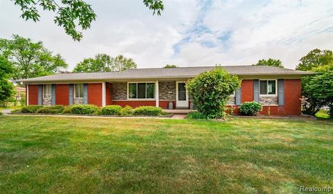 179 E Hurst Dr, Troy, MI 48085 photo 1