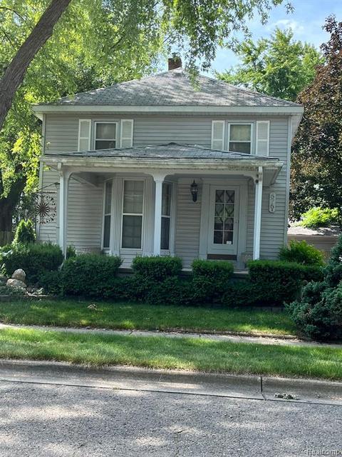 676 Maple St, Mount Morris, MI 48458 photo 1