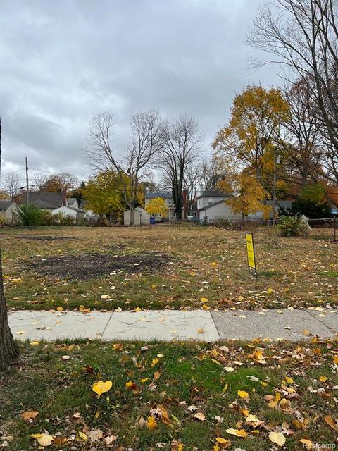 3612 Alice St, Dearborn, MI 48124