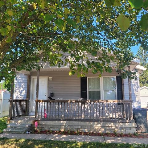 4074 Howe Rd, Wayne, MI 48184 photo 1