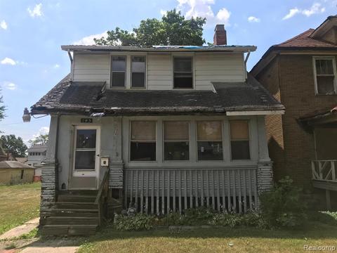 145 Geneva St, Highland Park, MI 48203