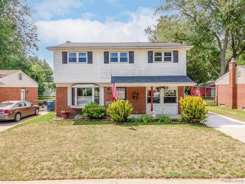 34933 Glover St, Wayne, MI 48184 photo 1