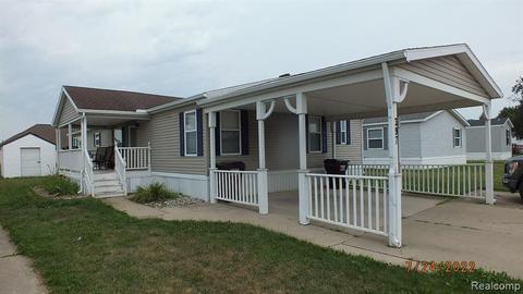 397 Laurel Dr, Monroe, MI 48161 photo 1
