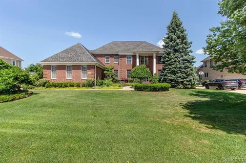 50110 Tottenham, Canton, MI 48187 photo 1