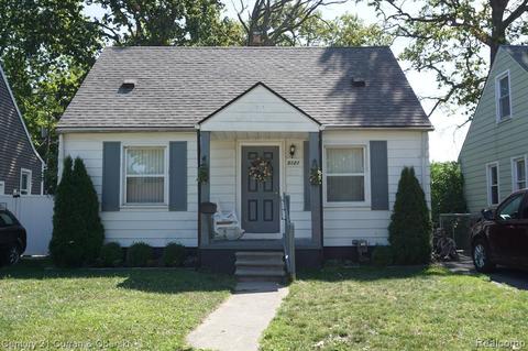 5121 Mildred St, Wayne, MI 48184 photo 1