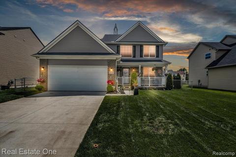 35749 Concord Dr, Romulus, MI 48174 photo 1