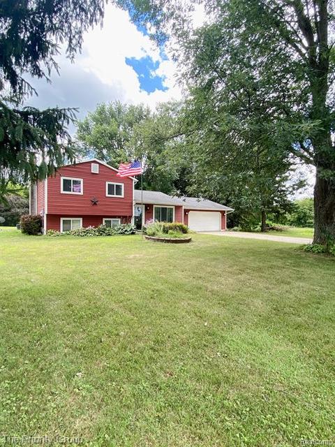 4500 E Dodge Rd E, Clio, MI 48420 photo 1