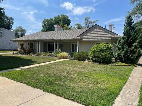 3996 Westpoint St, Dearborn Heights, MI 48125