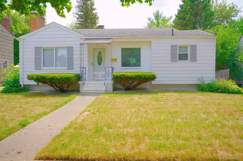 3029 Clement St, Flint, MI 48504