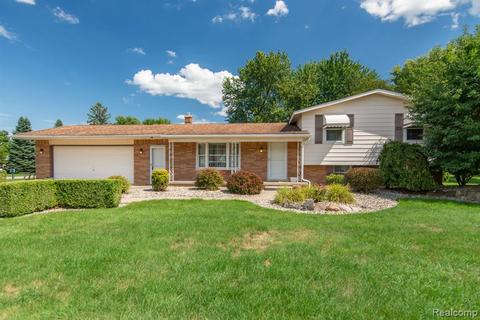 2350 Downpatrick St, Davison, MI 48423 photo 1