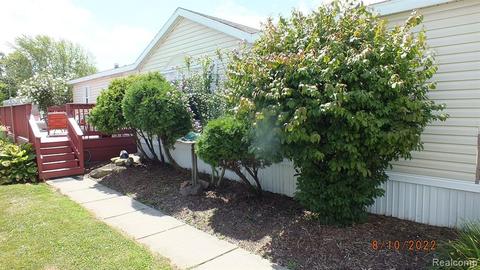 436 Pine Cone, Monroe, MI 48161 photo 1