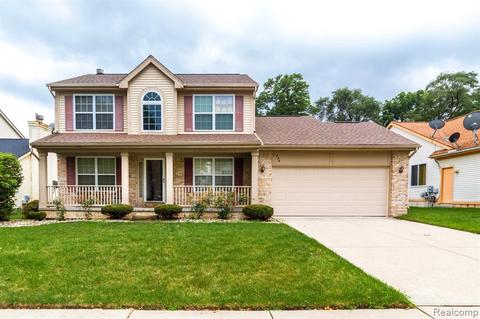 734 Spellman Dr, Flint, MI 48503 photo 1