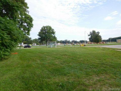 750 E 11 Mile Rd, Madison Heights, MI 48071
