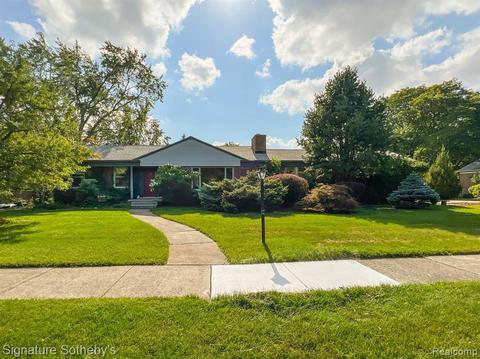 23 Lathrup Village MI Single Family Homes for Sale - Movoto