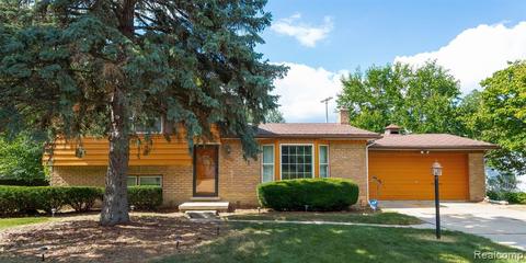 3292 Jacque St, Flint, MI 48532 photo 1