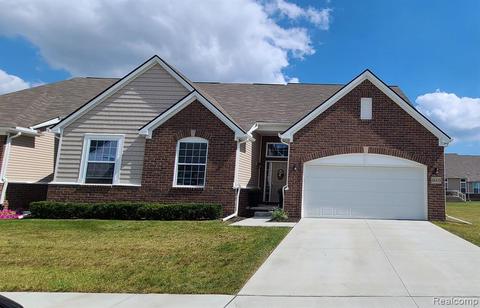 48438 Long Island Dr, Macomb, MI 48042 photo 1