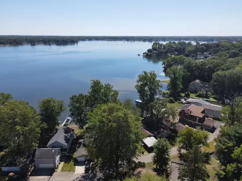 10125 Elmcrest Road, Green Oak Township In Livingston County With Fips Code Of 26-093, MI 48189