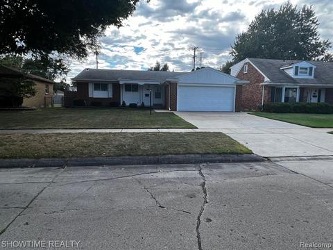 31049 Lund Ave, Warren, MI 48093 photo 1