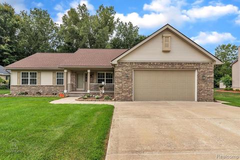 38835 Valley View Dr, Romulus, MI 48174 photo 1