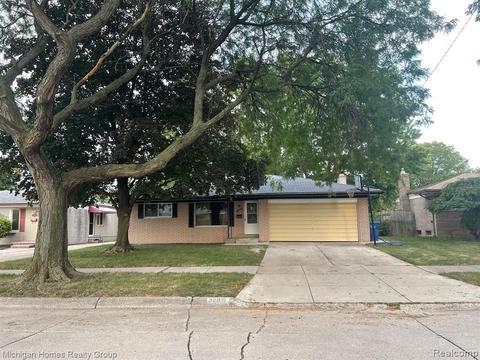 32910 Wareham, Warren, MI 48092 photo 1