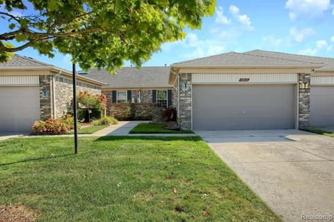 49810 Alpine Dr, Macomb, MI 48044 photo 1