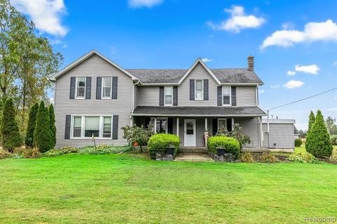 6285 Burtch Rd, Jeddo, MI 48032 photo 1