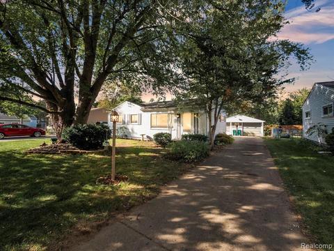 39354 Chase St, Romulus, MI 48174 photo 1